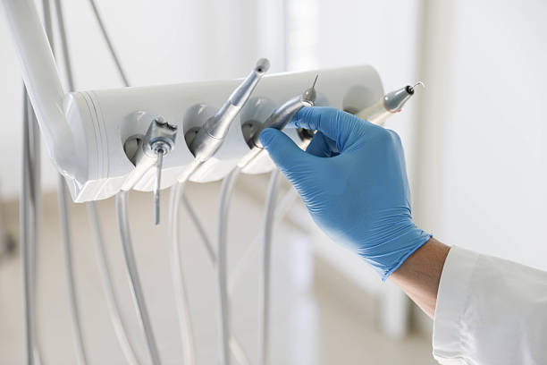 Professional Emergency Dentist technician working in Tolar, TX